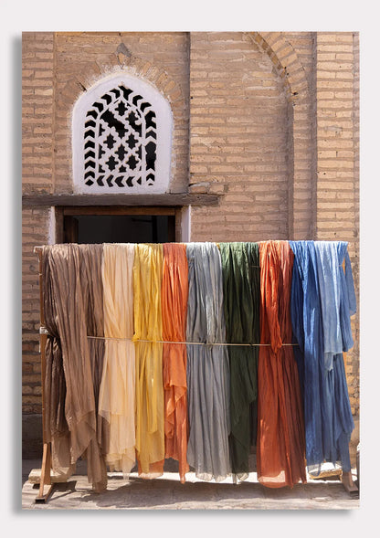 Sunlit Silk Splendor